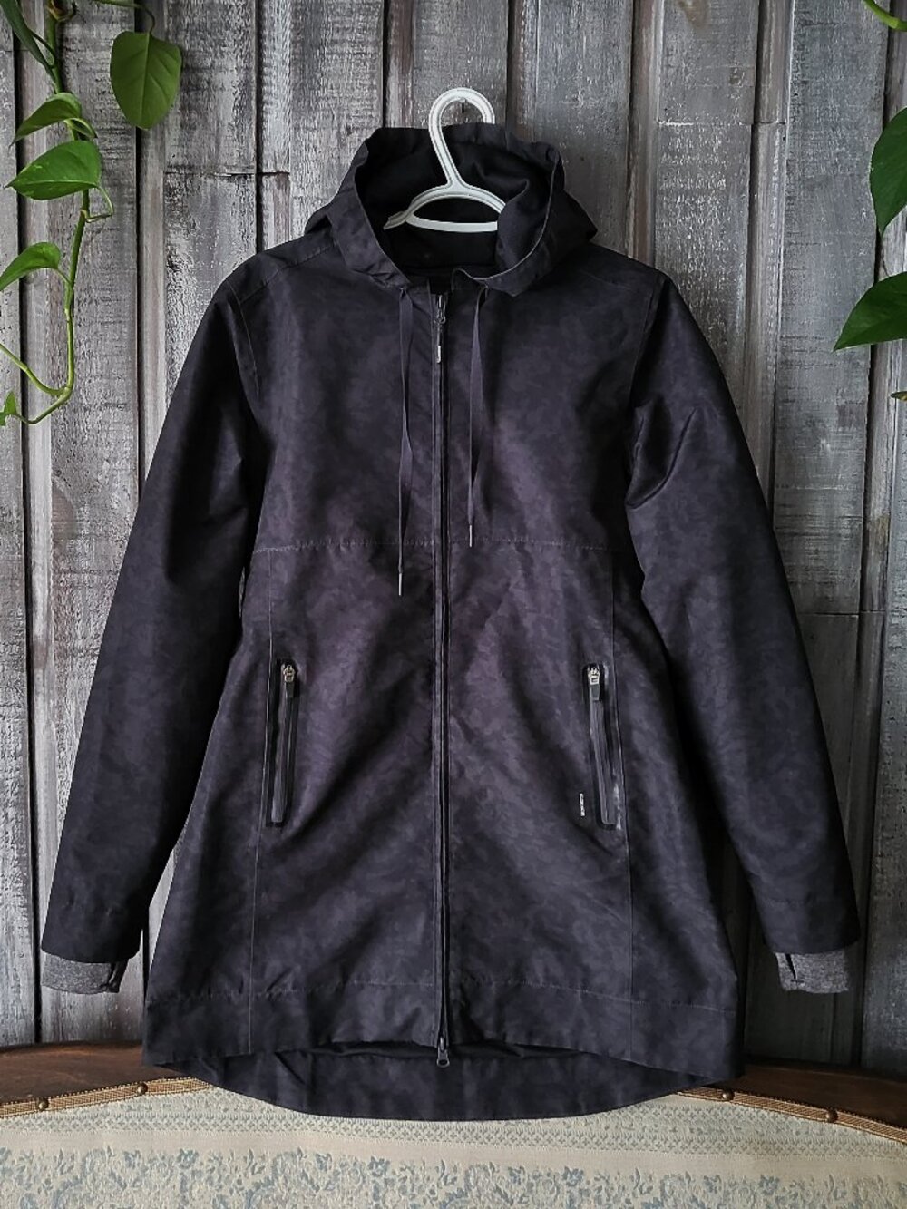 Mondetta Black Camo Hooded Rain Jacket Softshell Parka Women M